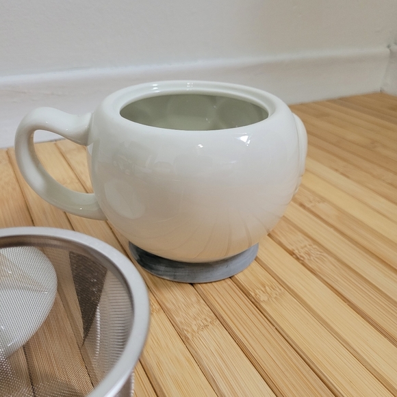 OWL tea cup with strainer Mug - Picture 8 of 17